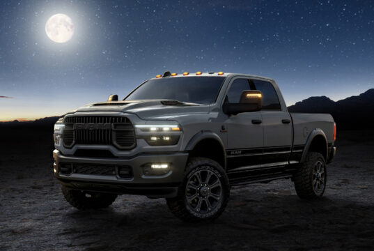 RAM 2500 Lunar: força pesada com estilo extraterrestre