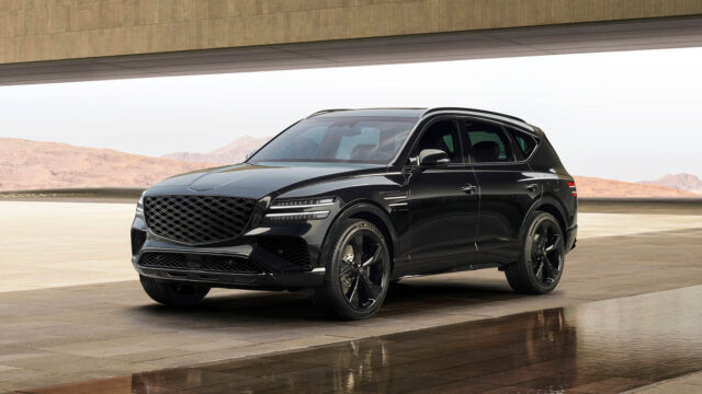 02-gv80-black-exterior-frontqua_